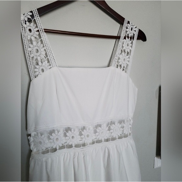 Crochet Daisy Insert Cottagecore Midi Dress - Picture 3 of 9